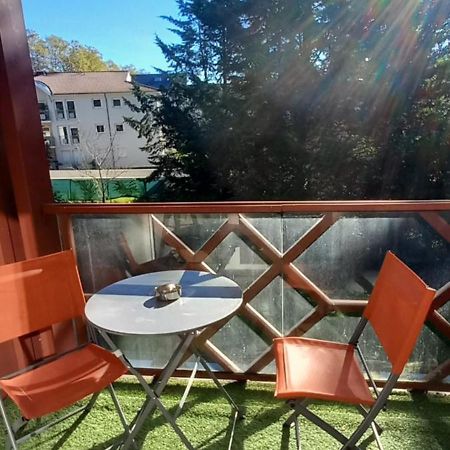Le Petit Park-Studio-Terrasse- Piscine-Wifi Fibre Apartment Pau Bagian luar foto
